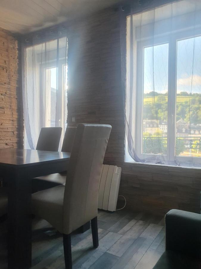 דירות לה בורבול Bienvenue Chez Les Ch'Oups Le Loft 50 M2 מראה חיצוני תמונה