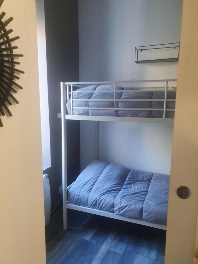 דירות לה בורבול Bienvenue Chez Les Ch'Oups Le Loft 50 M2 מראה חיצוני תמונה